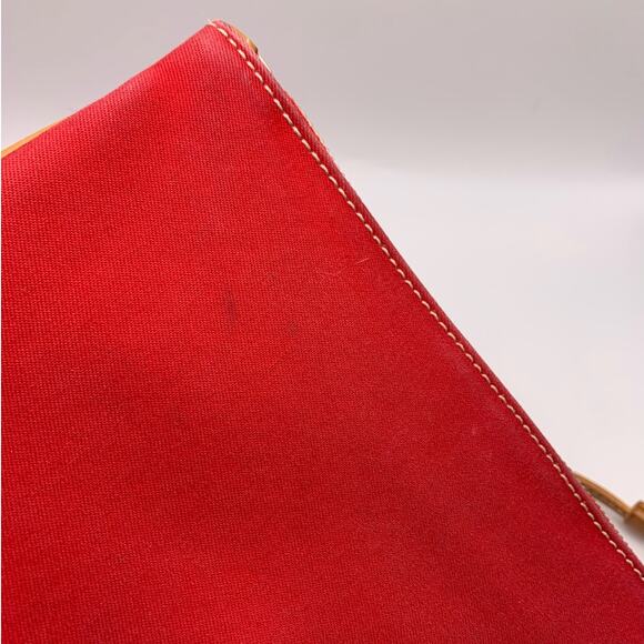 Vintage COACH y2k Red 2 Toned Wristlet - Picture 6 of 14